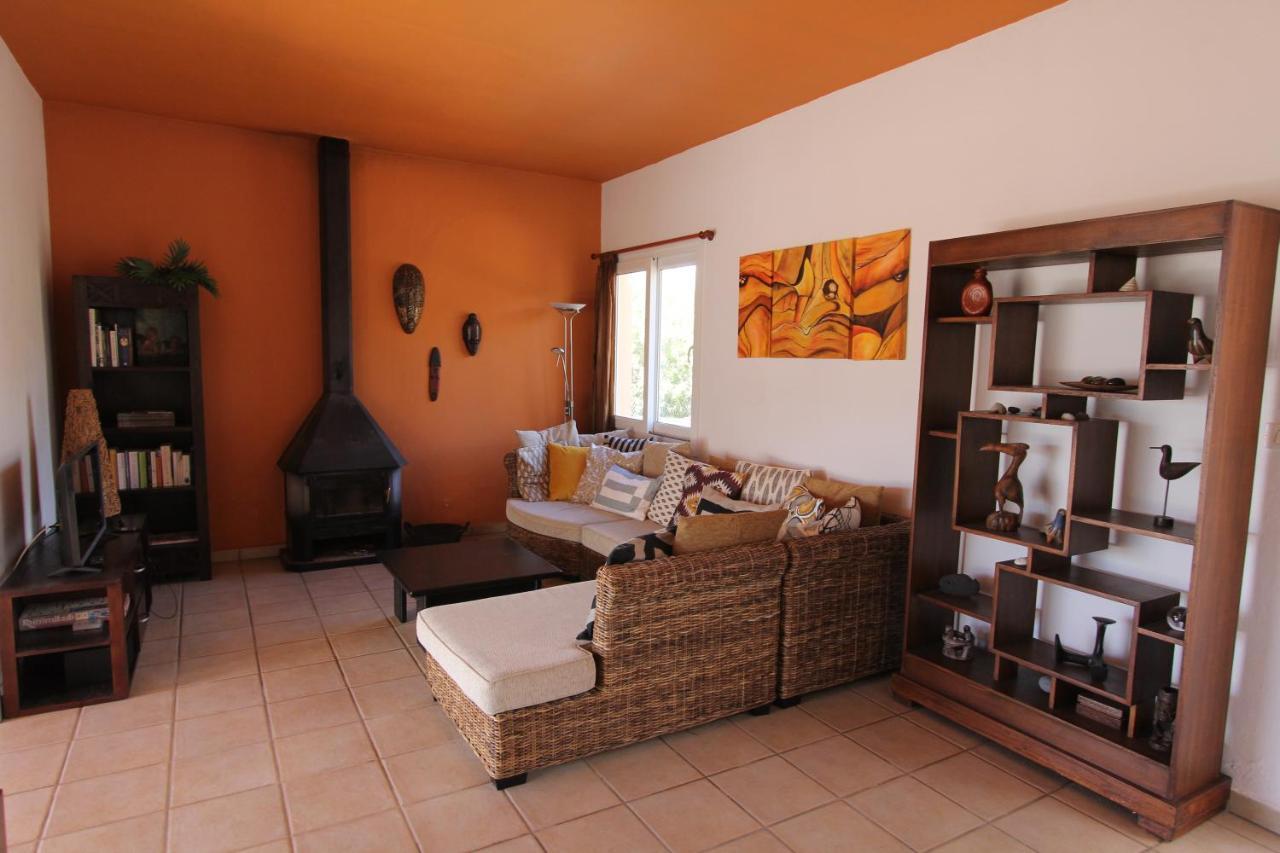 Casa Piedras Blancas With Private Garden Villa El Paso Exterior photo